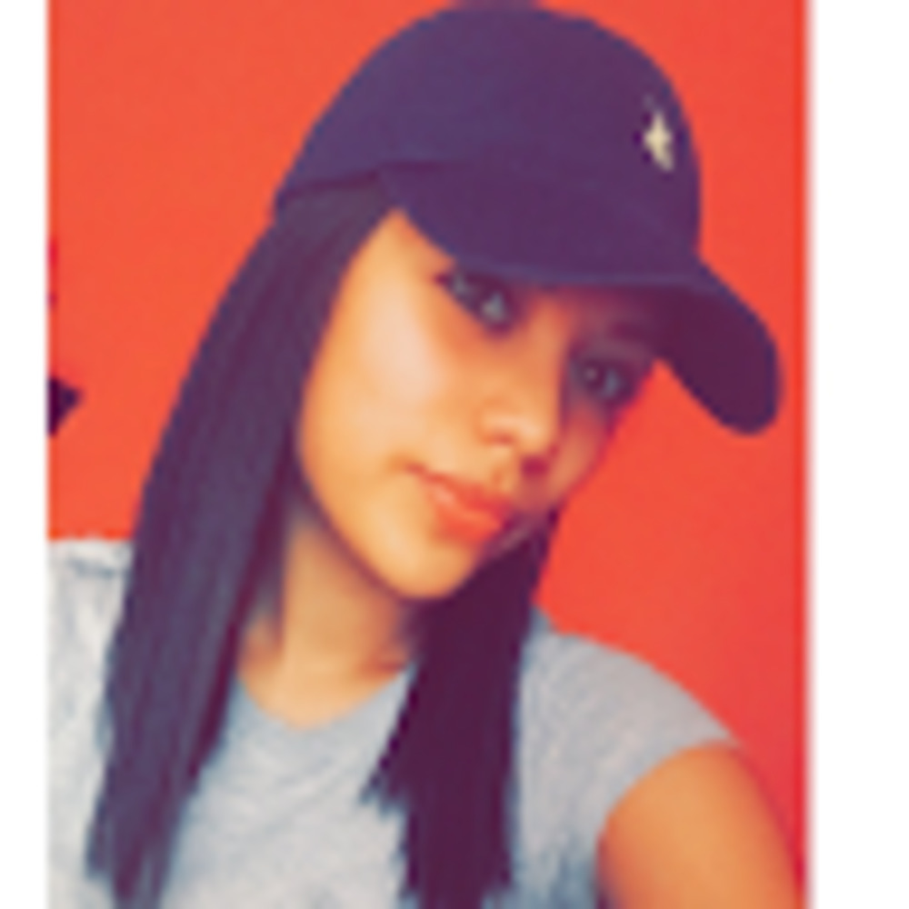 Meet your Posher, Alondra